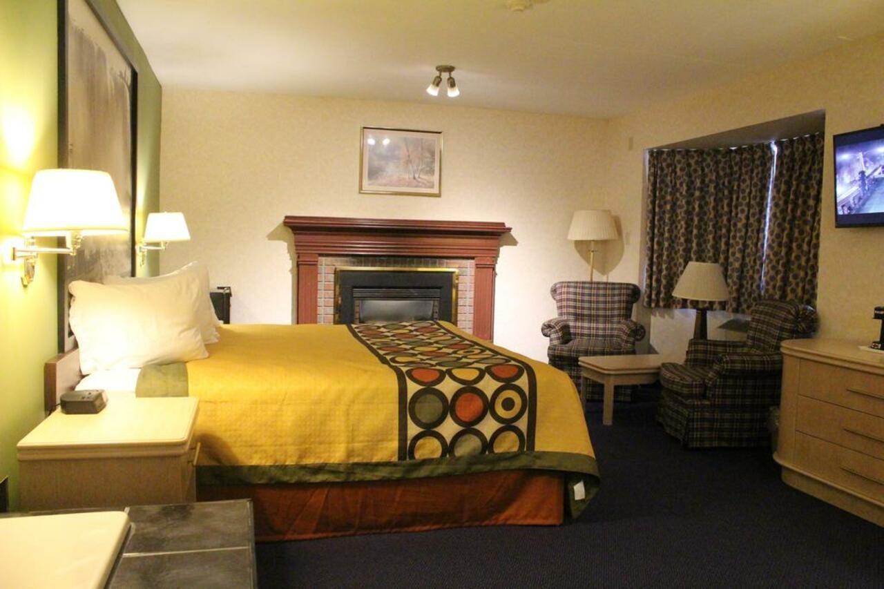 Super 8 By Wyndham Niagara Falls North Exterior foto